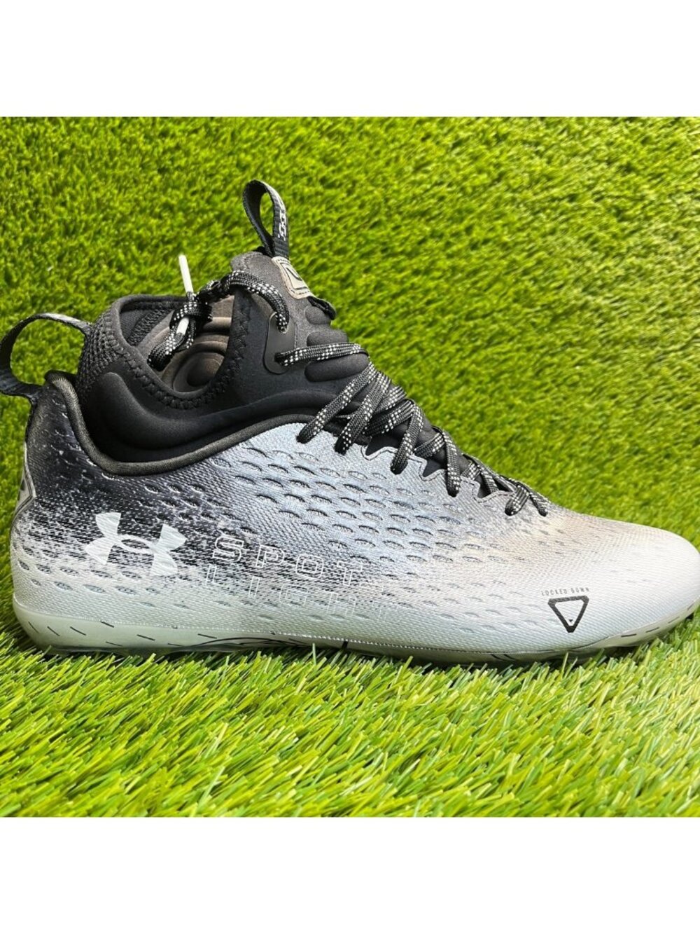 Under Armour Spotlight Lux MC 2.0 Mens Size 13 Black White Football Cleats